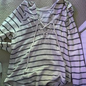 Billabong hooded long sleeve